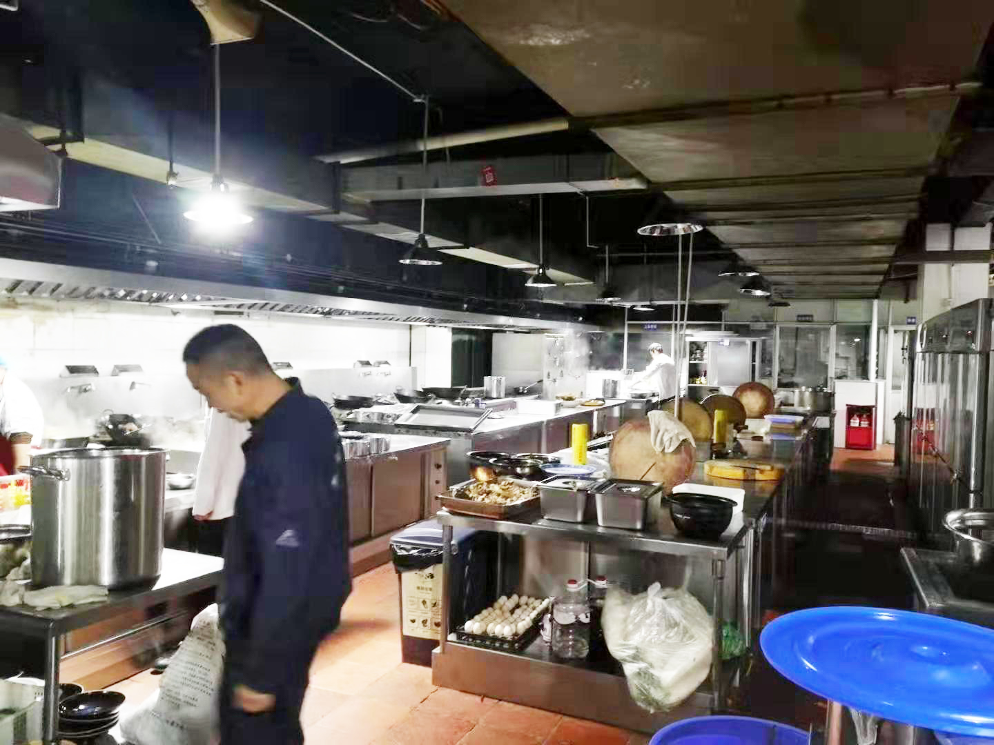 学校草莓视频污版在线观看设备